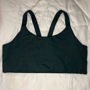 NWOT Girlfriend Collective green sports bra size M